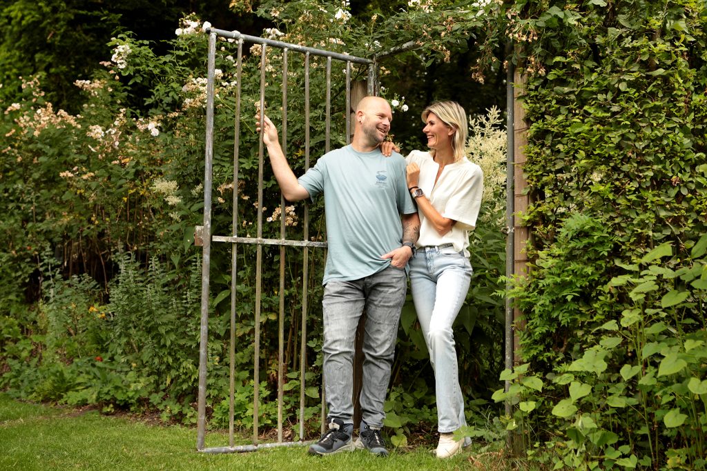 Familiefotoshoot bij de Tuinkamer in Priona