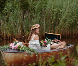 Annika en het Bloemenbootje